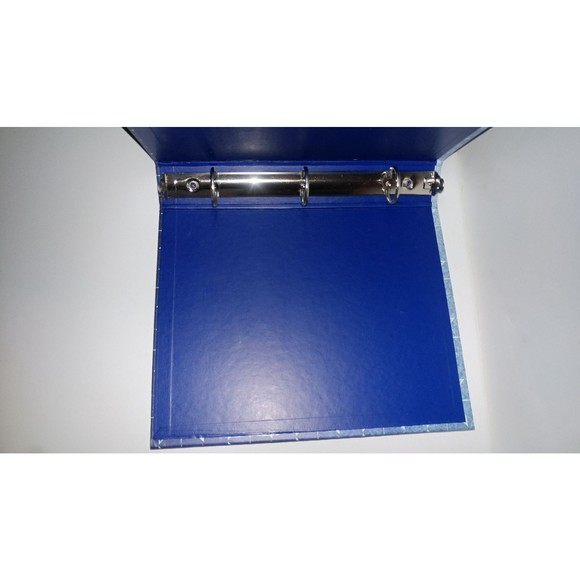 Mara Mi Binder - Picture 2 of 4